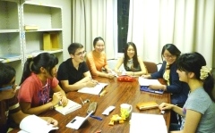 photo of exchange with a resident assistant