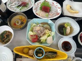 Lunch aboard a yakatabune
