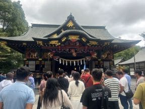 秩父神社参拝の様子