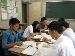 photo of consultation for the choice of college